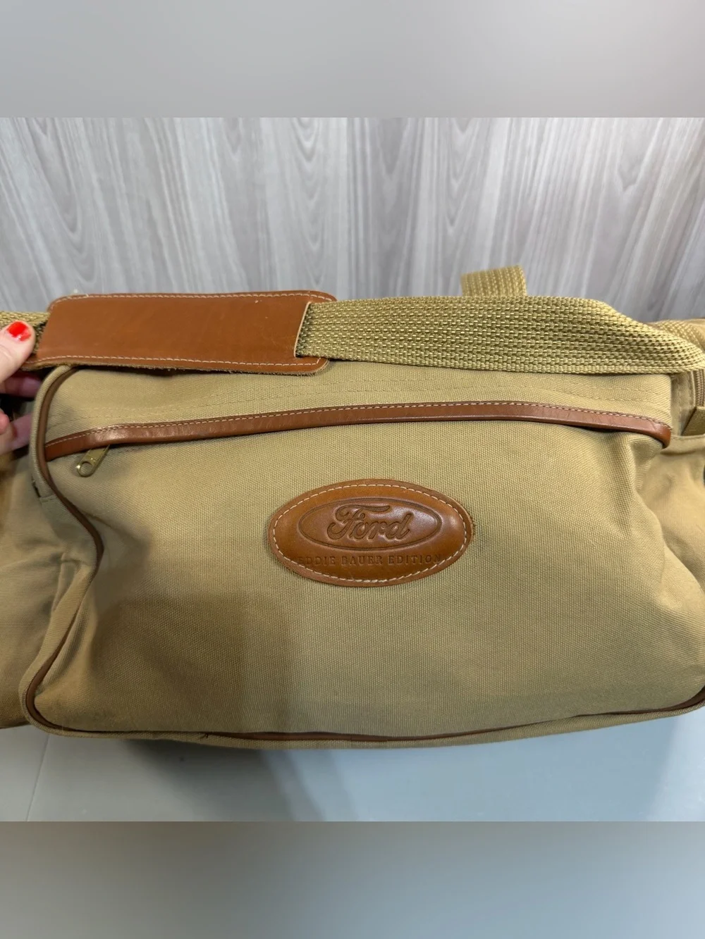 Vintage Ford‎ Edition Eddie Bauer Duffle Bag Canvas Tan Weekender Military